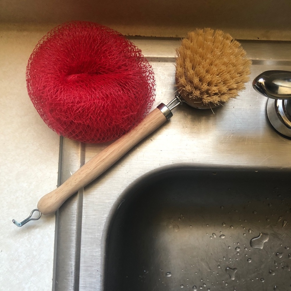 Compostable Bamboo Dish Brush & Upcycled Scrubber